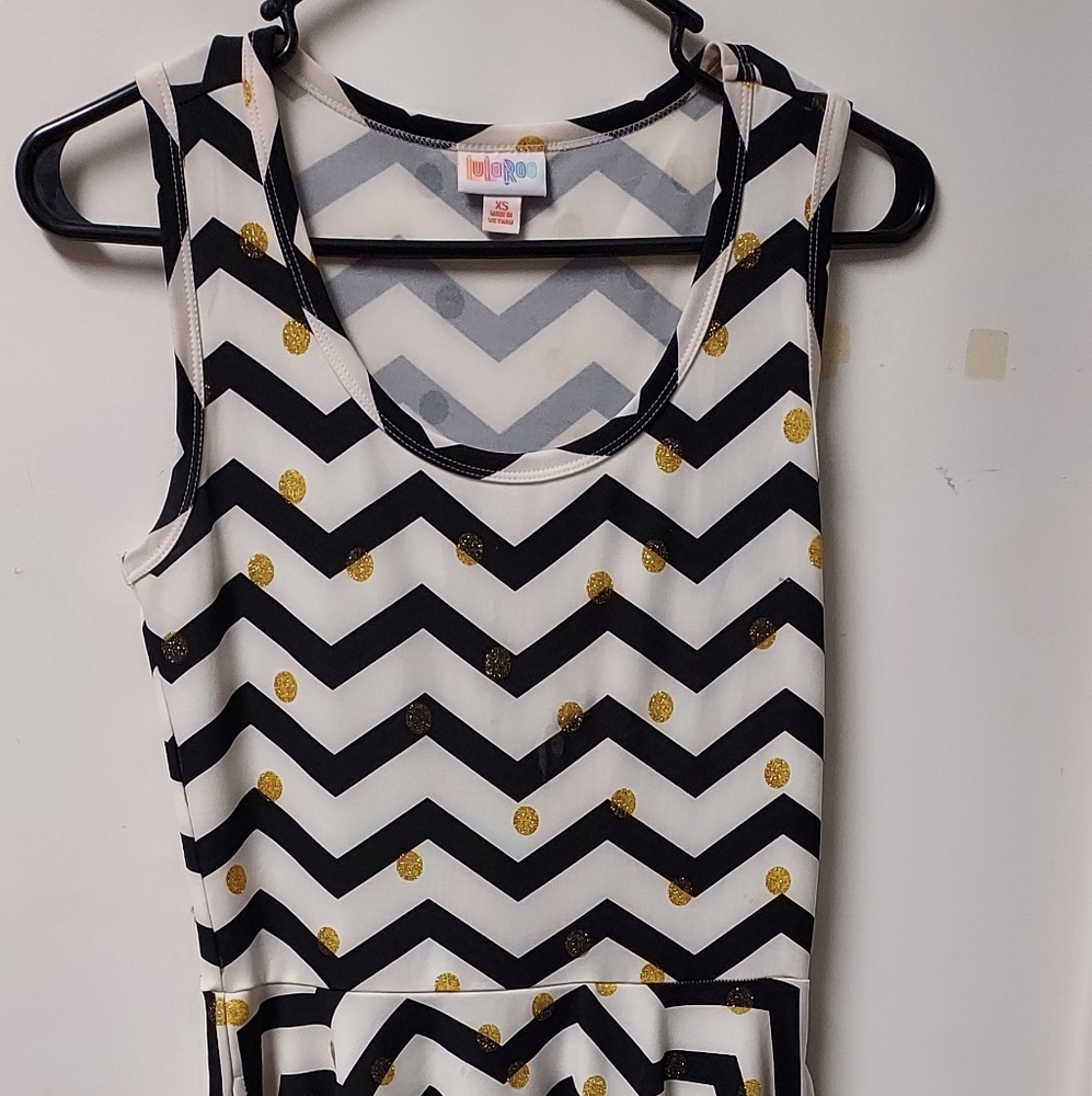 Lularoe Nikki